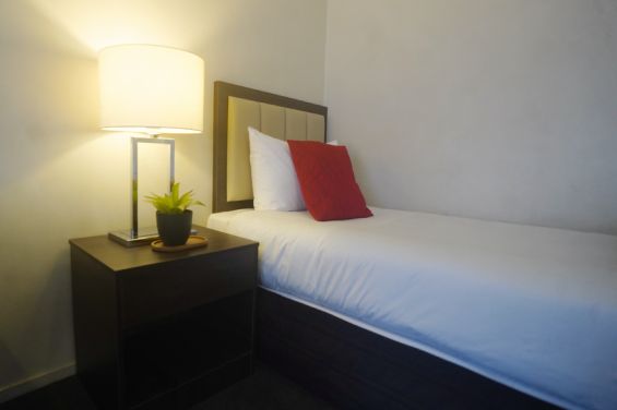 1-Bedroom Executive Unit single bed